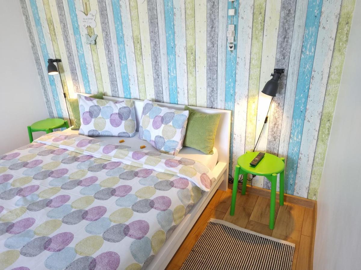 Dream Studio Petroşani Esterno foto
